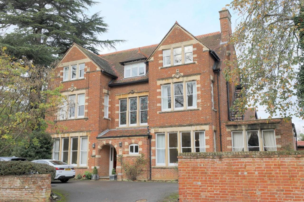 مبيت وإفطار 100 Banbury Road Oxford - Formerly Parklands المظهر الخارجي الصورة